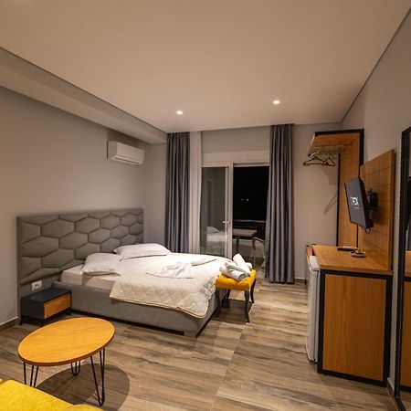 Sunkised Hotel ซารานเดอ ภายนอก รูปภาพ