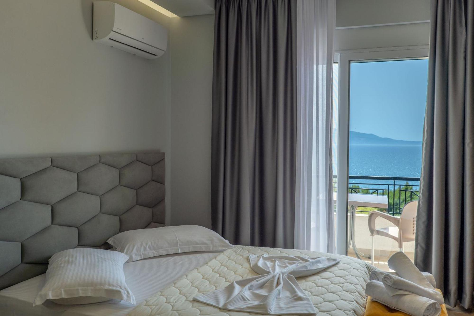 Sunkised Hotel ซารานเดอ ภายนอก รูปภาพ