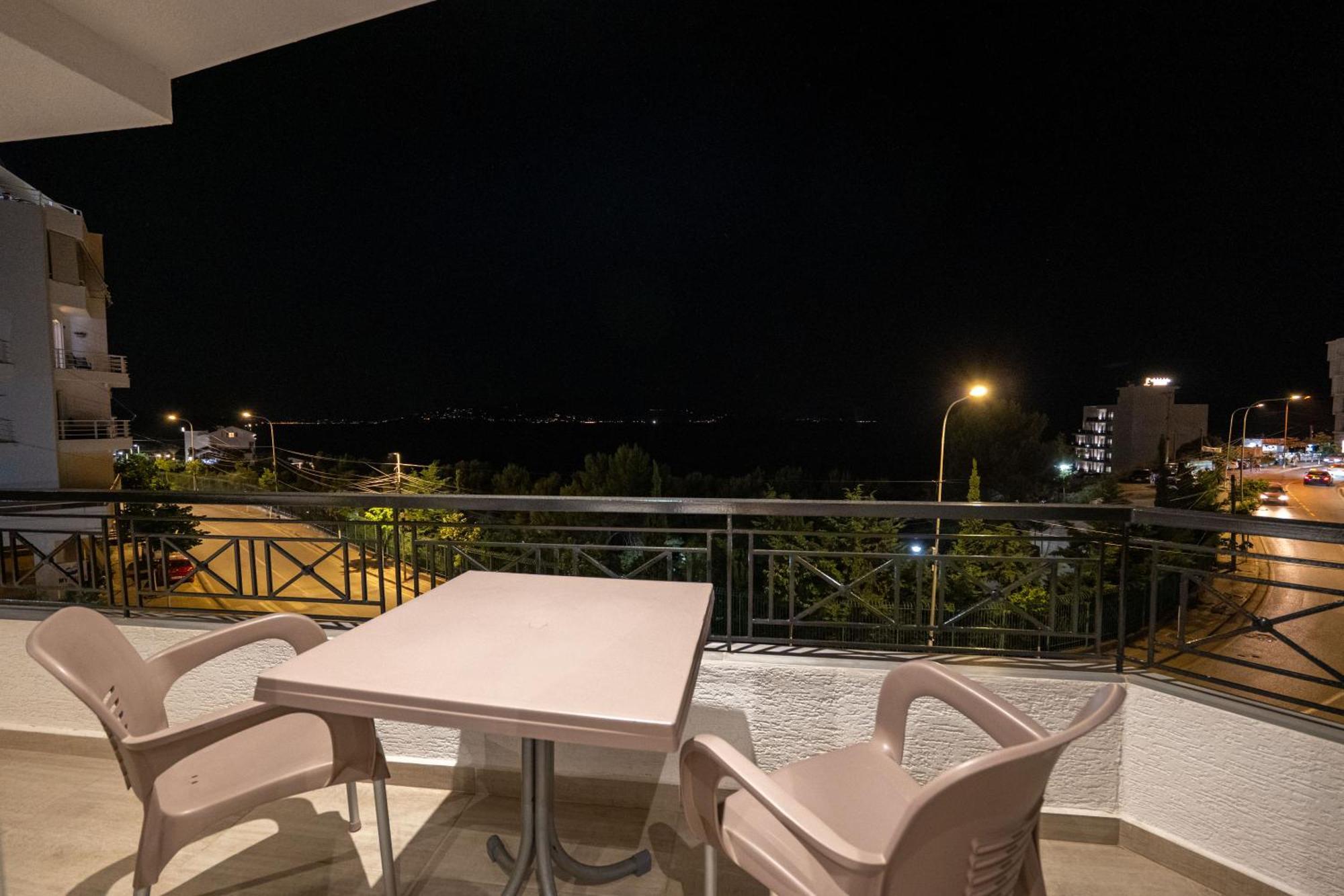 Sunkised Hotel ซารานเดอ ภายนอก รูปภาพ
